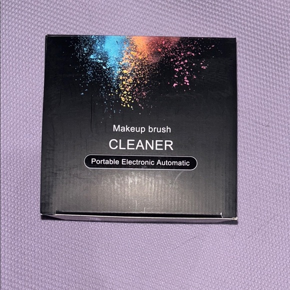 NEW Makeup Brush Cleaner - Picture 1 of 4